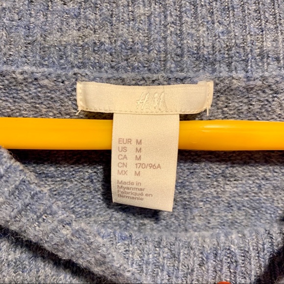 H&M Super Soft Sweater - Picture 3 of 4
